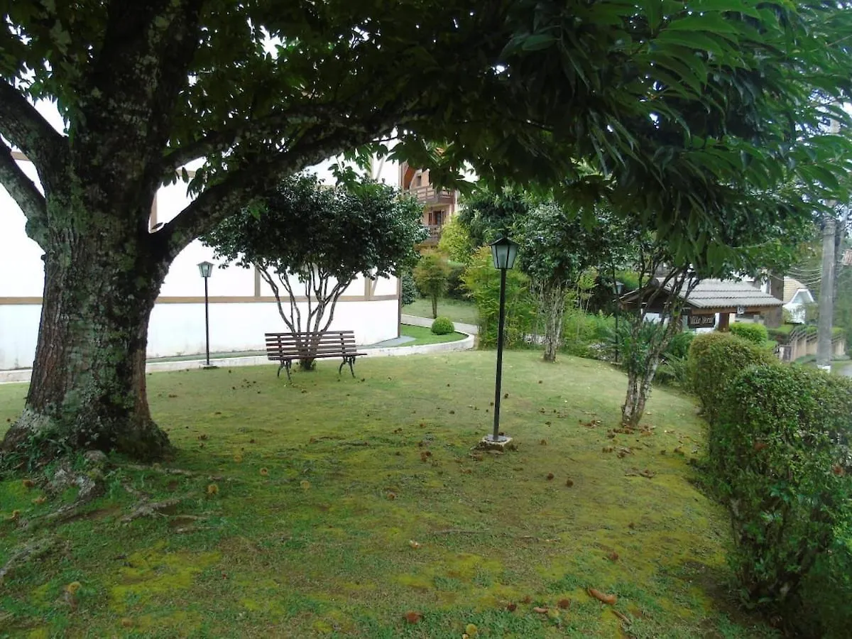 Amplo Apartamento Familiar Em Vila Capivari E Wifi Campos do Jordao 0*,  Brazil