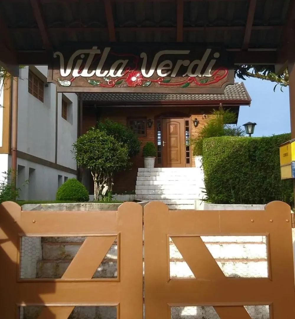 Amplo Apartamento Familiar Em Vila Capivari E Wifi Campos do Jordao 0*,  Brazil