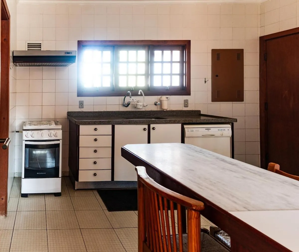 Amplo Apartamento Familiar Em Vila Capivari E Wifi Campos do Jordao 0*,  Brazil
